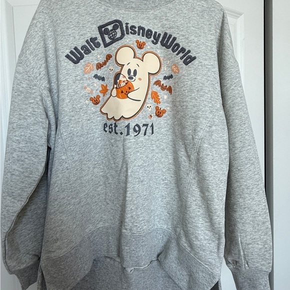 Disney Mickey Ghost Sweater HALLOWEEN 2025 Sweatshirt small - Picture 1 of 3